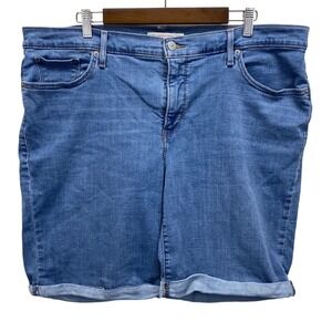 Levis Womens 20W Classic Bermuda Shorts Blue Denim Medium Wash Stretch Cuffed